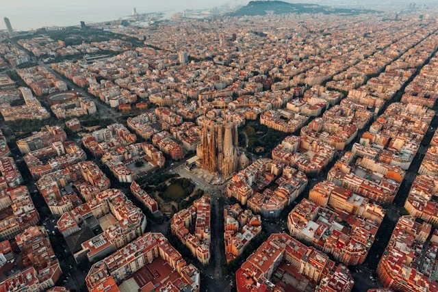 Barcelona: A Tapestry of Art, Architecture, and Culture